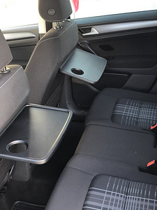 VOLKSWAGEN GOLF SPORTSVAN LOUNGE (12 foto / 15)