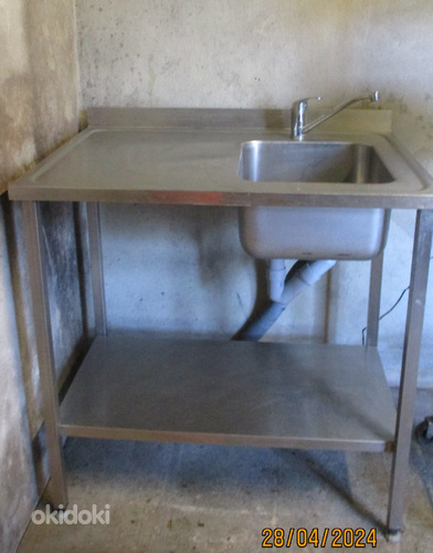 Кухонный аксессуар из нержавеющей стали: стол с мойкой 90х65 (фото #1)
