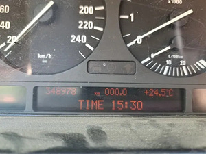 BMW dashboard remondikomplekt (4 foto / 4)