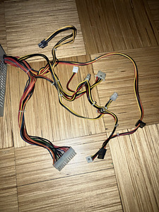 Toiteplokk 180 W (2 foto / 4)