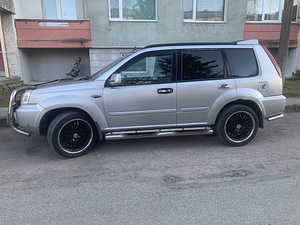 Müüa/vahetada Nissan x-trail (7 foto / 7)