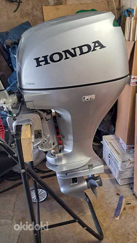 Продаётся лодочный мотор HONDA-20 (фото #5)