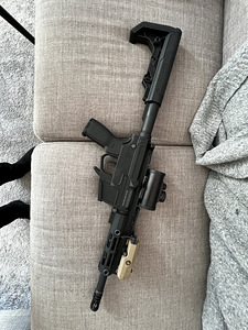 Airsoft relv automaat (2 foto / 9)