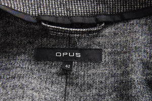 Пальто Opus L (3 фото из 3)