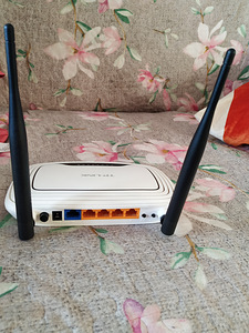 Elisa дигибокс, рутеры D-Link,TP-Link (6 фото из 7)