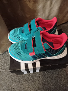 Кроссовки reebok р.30 (2 фото из 2)