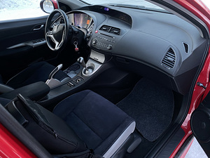 Honda Civic Ti limited Edition (9 фото из 11)