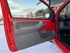 Toyota aygo (10 foto / 13)