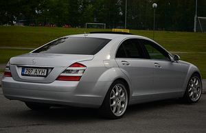 Mercedes-Benz S350 (4 фото из 7)