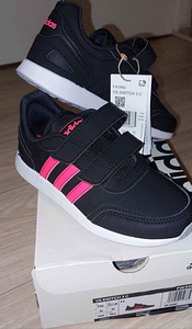 Adidas tossud suurus 31 (1 foto / 5)