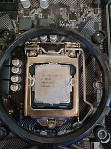 Emaplaat Gigabyte H410M + Intel Core i5-10500 processor 3.1 (6 foto / 6)