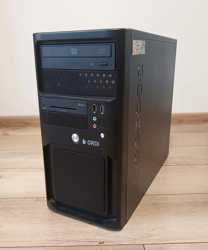 MSI Motherboard korpusega