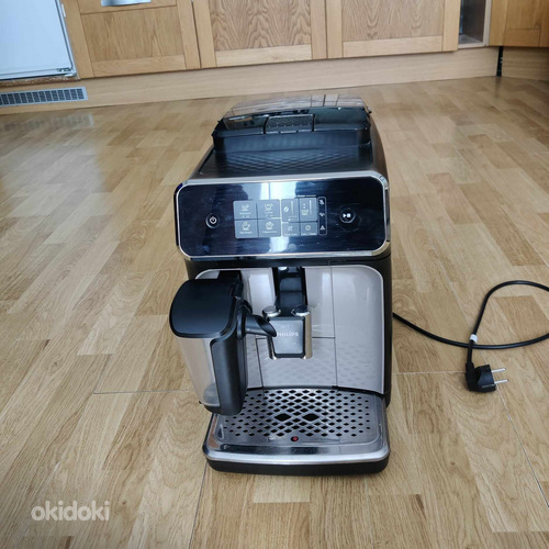 Täisautomaatne kohvimasin Philips LatteGo EP2235/40 (фото #1)
