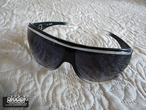 Солнцезащитные очки G by Guess