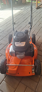 Isekäiv muruniiduk Husqvarna M53S PRO (1 foto / 3)