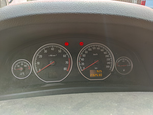 Opel Vectra 2005 114kW (13 foto / 14)