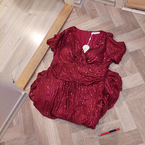 Uus ilus pidulik kleit XL/XXL (2 foto / 4)