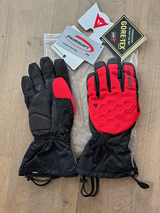 Dainese Gore-Tex Primaloft meeste mäesuusakindad (2 foto / 4)