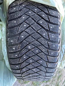 Good Year UltraGrip Arctic 2 naastrehvid (5 foto / 8)