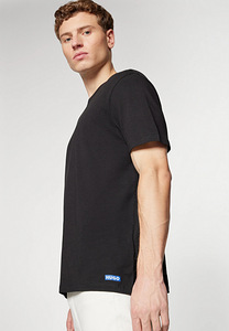 Uus Hugo Boss t-särgi komplekt (pakis 2 tk) (4 foto / 6)