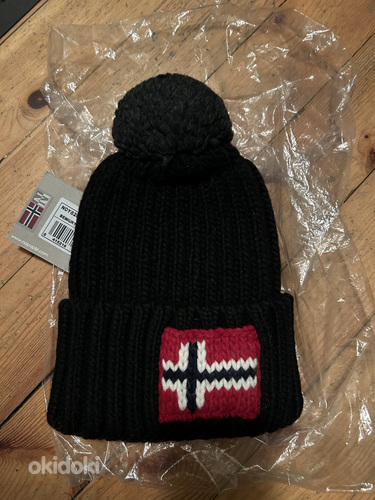 Uus Napapijri talvemüts