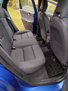 Volvo V50 (6 фото из 7)