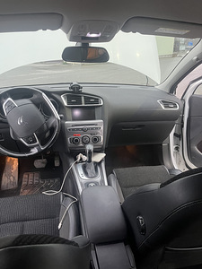 Citroen c4 2017 1.6 (6 фото из 13)