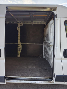 Peugeot Boxer L3H2 2.0 HDi 96kW (9 фото из 11)