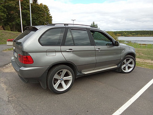 BMW x5 160kw 2004 (3 foto / 11)