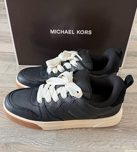 Uued Michael Kors nahast tossud (43) originaal (1 foto / 5)