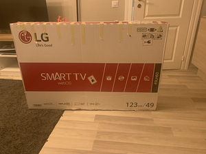 LG телевизор (1 фото из 5)