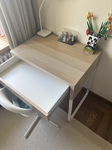 Ikea laste kirjutuslaud + tool (2 foto / 3)
