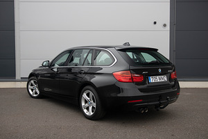 BMW 335 xDrive 3.0 R6 230kW (5 foto / 14)