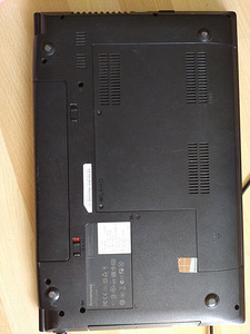 Продам lenovo B590 (3 фото из 6)