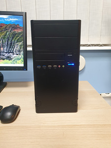 Heas korras lauaarvuti MSI (2 foto / 5)