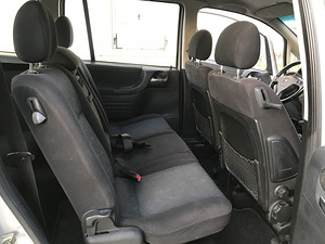 Opel Zafira 1.8 92kW (11 foto / 12)