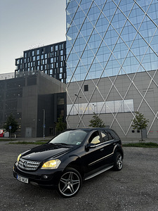 Mercedes ML320 3.0 165kw 4matic (2 foto / 7)
