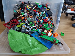 Коллекция конструкторов Lego (2 фото из 3)