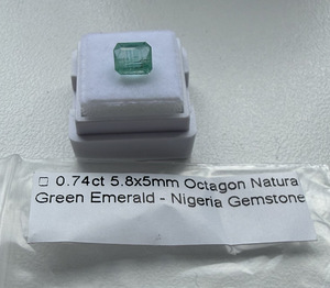 Looduslikud smaragdid 1.68 ct. 0.74 ct. (2 foto / 3)