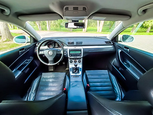 Volkswagen Passat B6 (10 foto / 10)