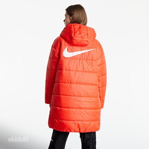 Punane nike jope