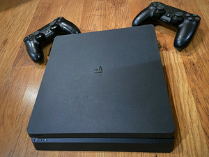 Müüa Sony Playstation 4 1TB (2 foto / 5)