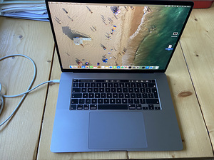 MacBook Pro 16 2019 i7 32gb