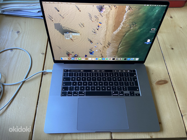 MacBook Pro 16 2019 i7 32gb (foto #1)