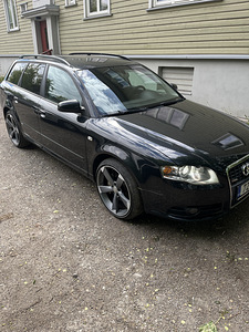 Audi a4 quattro s line (2 foto / 12)