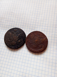2 монеты Екатерины 2 1764 с лево 1765