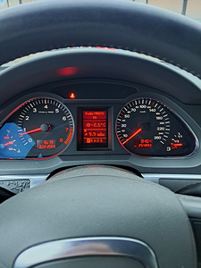 Audi a6 c6 2.4 v6 (2 foto / 11)