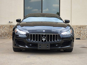 Auto rentimine Maserati VIP