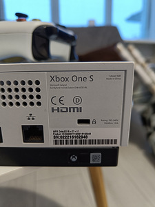 Продам XBOX One S. На 1 терабайт (2 фото из 3)