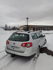 Volkswagen passat b6 1.6TDI 77kw (2 foto / 10)